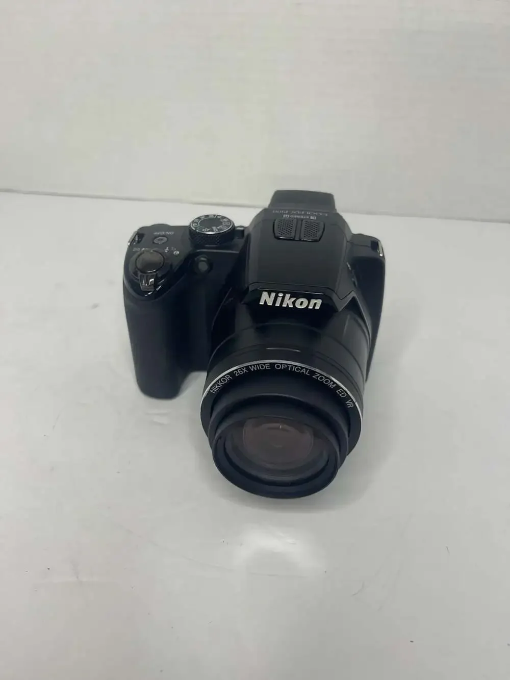 Nikon COOLPIX P100 10.3MP Digital Camera with 26x Optical Zoom